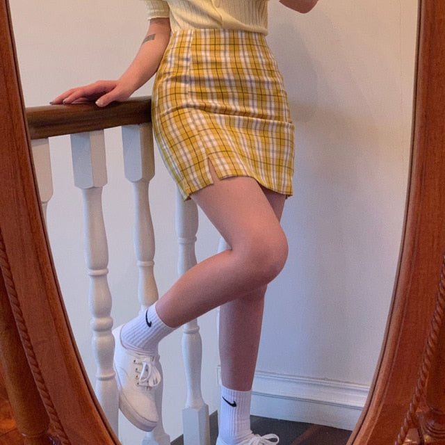 Chic Plaid Skirt