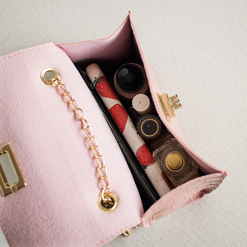 Arura Handbag